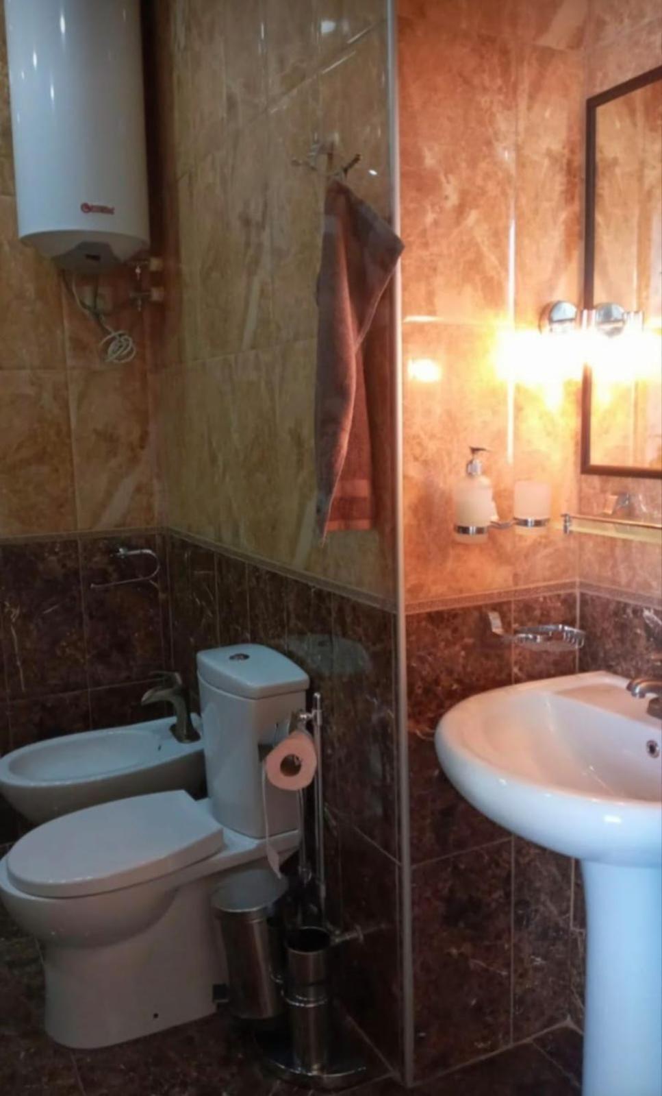 Gio Appartement Batoemi Buitenkant foto